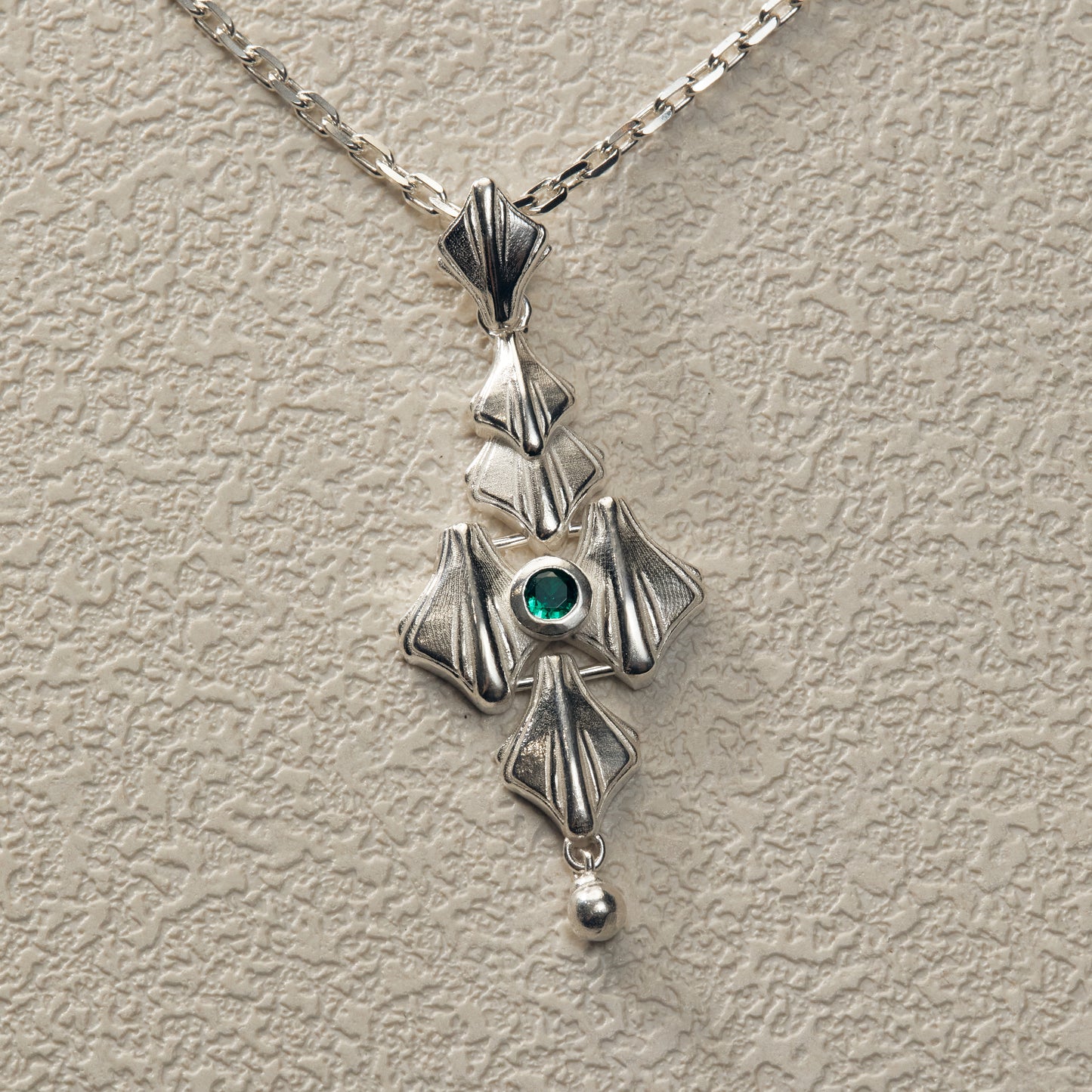 Large Pendant Necklace - Silver
