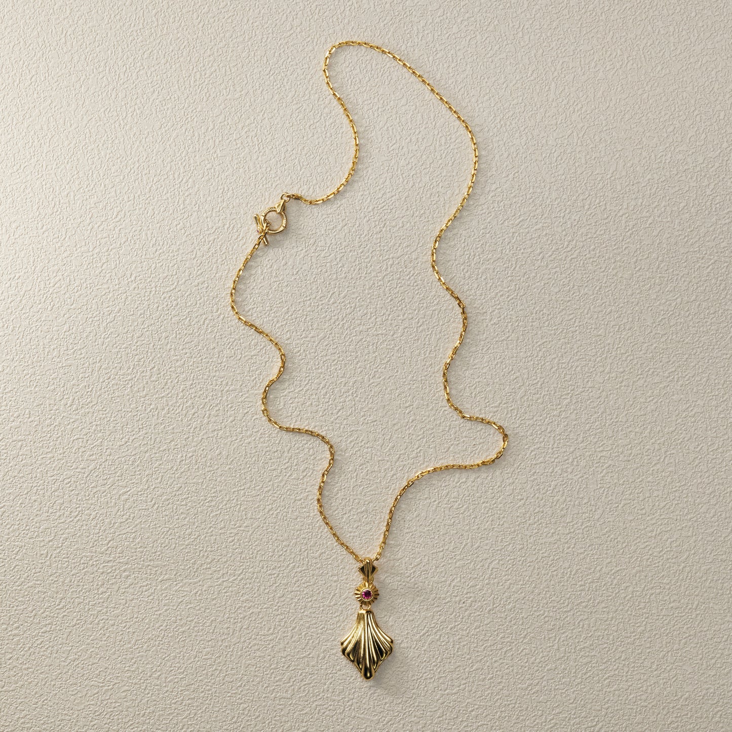 Single Shell Inlay Necklace - Gold Plated Brass