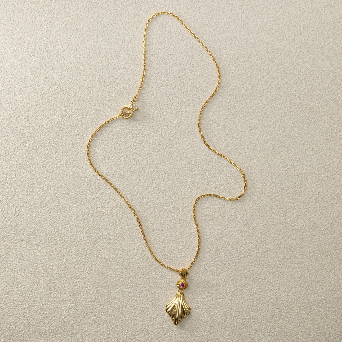 Single Shell Inlay Necklace - Gold Plated Brass