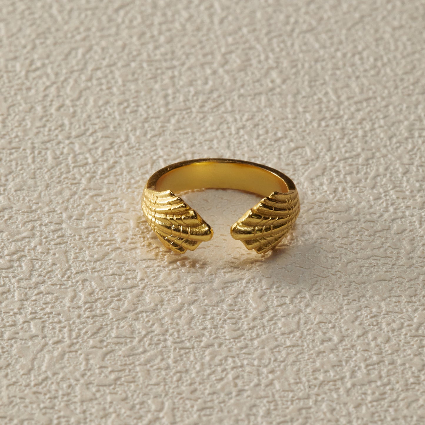 Shell Adjustable Ring - Gold Plated Brass