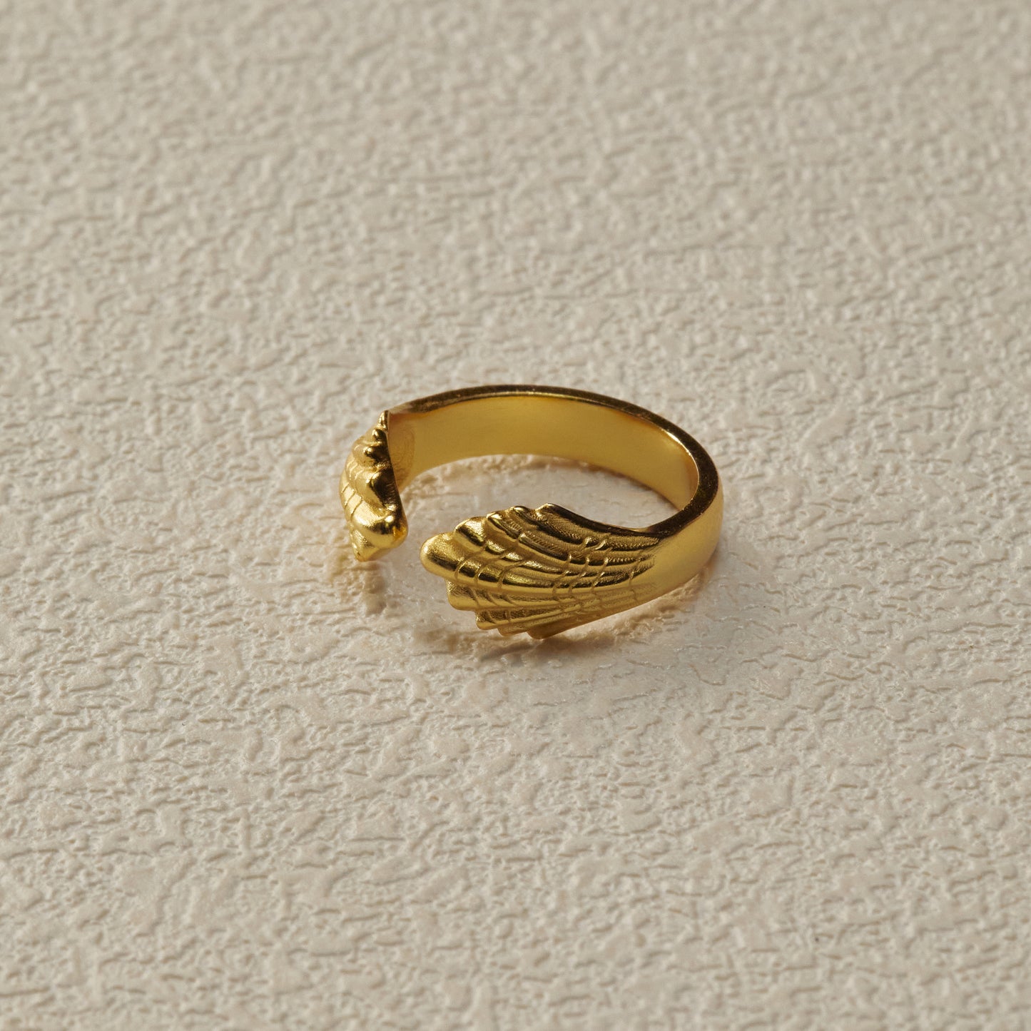 Shell Adjustable Ring - Gold Plated Brass